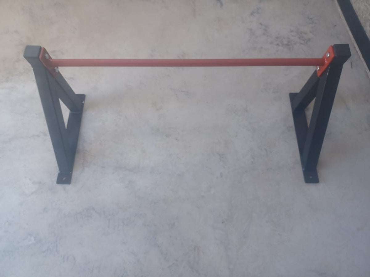Wall mounted Pull Up Bar